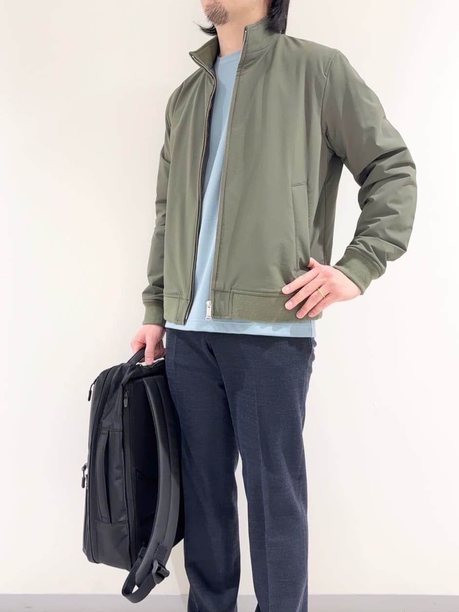 及川さんの「TAKEO KIKUCHI｜スタンドカラー ショート リブ ブルゾン」を使ったコーディネート