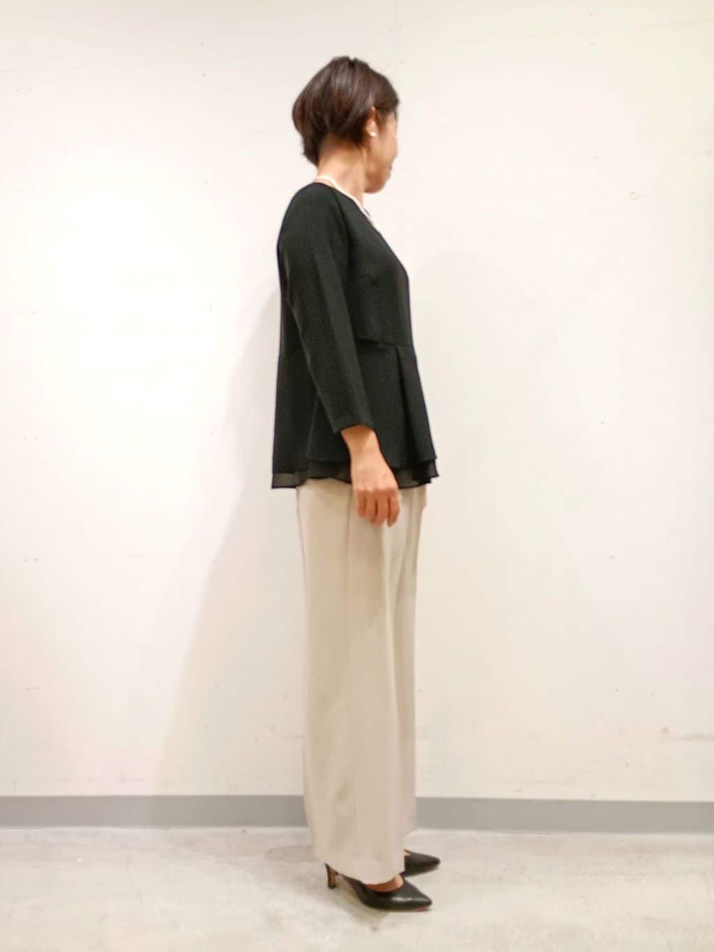 Kさんの「INDIVI｜【撥水／軽量】ミニマル スタンドカラーコート」を使ったコーディネート