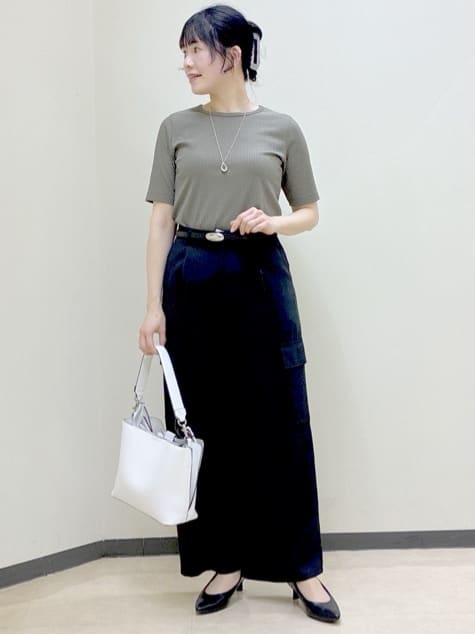  beni_gingerさんの「Reflect｜【インナーにおすすめ◎】クルーネックストレッチリブトップス」を使ったコーディネート