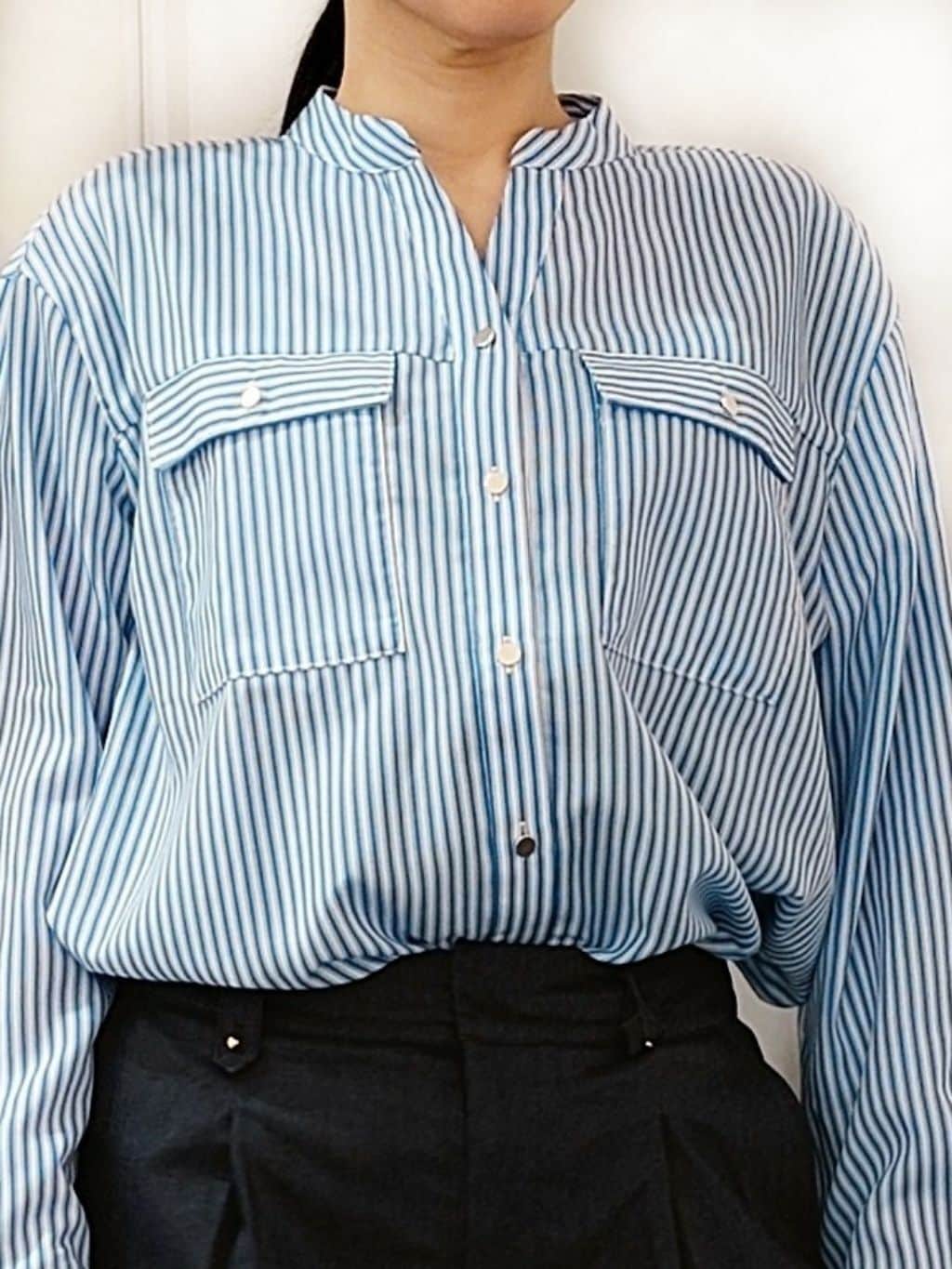 ひろみんさんの「grove｜【貴島明日香さん着用】お仕事も普段も。今どきワークシャツブラウス」を使ったコーディネート