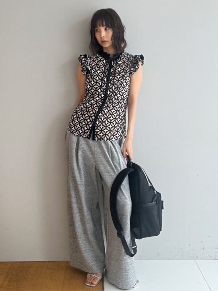 misaさんの「DRESSTERIOR｜【再入荷/荷重軽減】サスペンションマルチポケットリュック」を使ったコーディネート