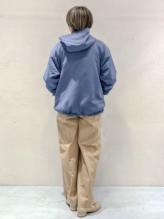 ばっちょさんの「grove｜【撥水】きれいめに着こなせるマウンテンパーカ」を使ったコーディネート