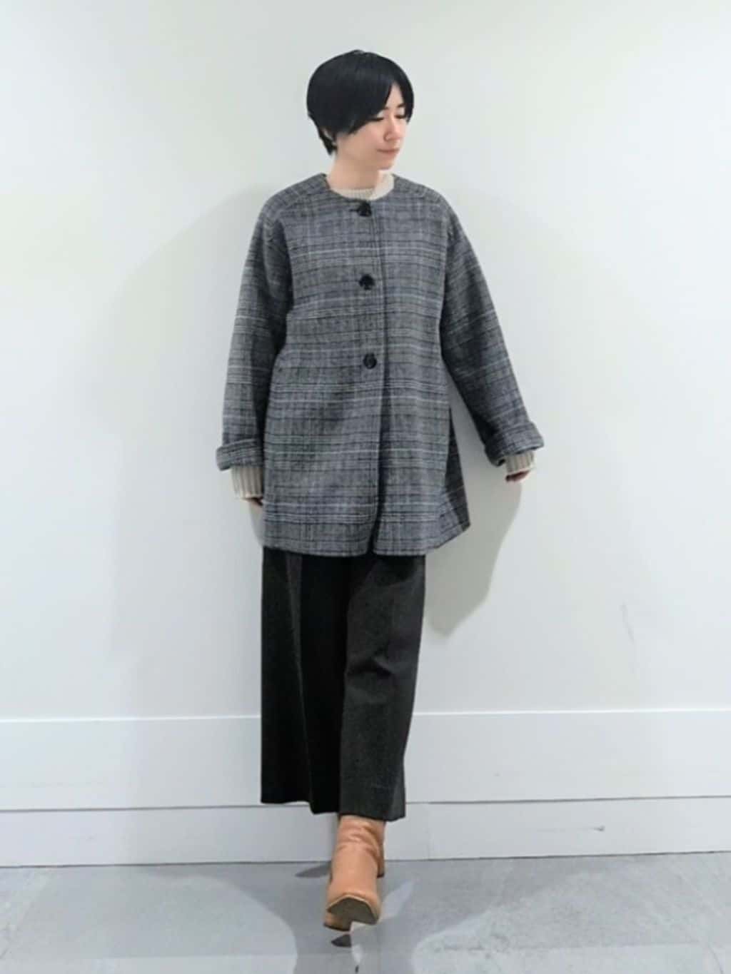 ミズタさんの「UNTITLED｜【ミディ丈/軽やか】セミラグランリバー コート」を使ったコーディネート