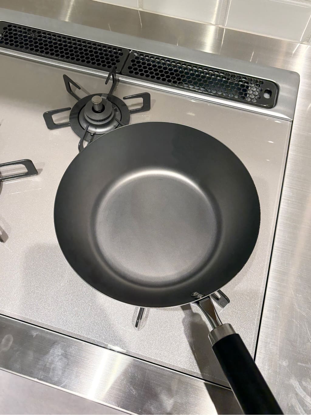 muuさんの「212 KITCHEN STORE｜KIMURA no TETSU FRYING PAN（キムラノテツフライパン）22cm」を使ったコーディネート