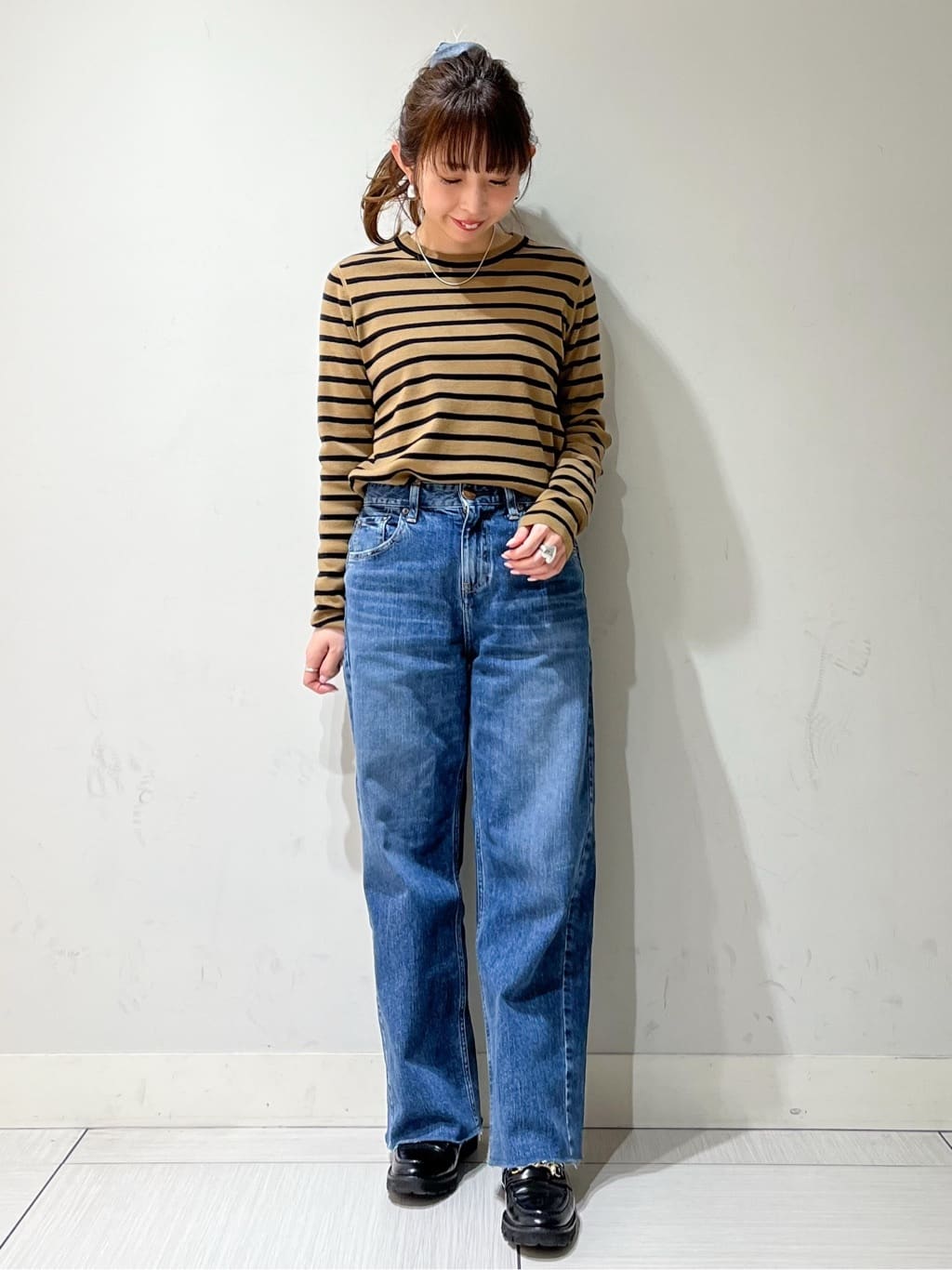 じゅんさんの「DRESSTERIOR｜デキシー吊裏毛ジップアップパーカ」を使ったコーディネート