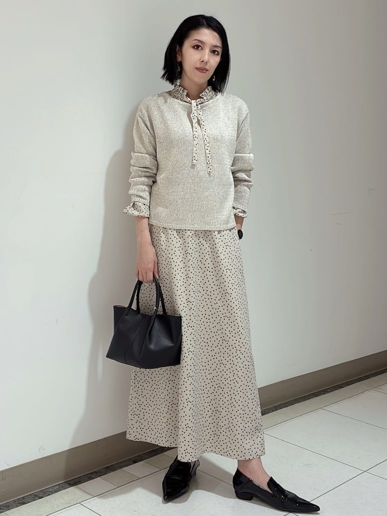 環さんの「UNTITLED｜◆【洗える/光沢感】ファンシーヤーンニット」を使ったコーディネート