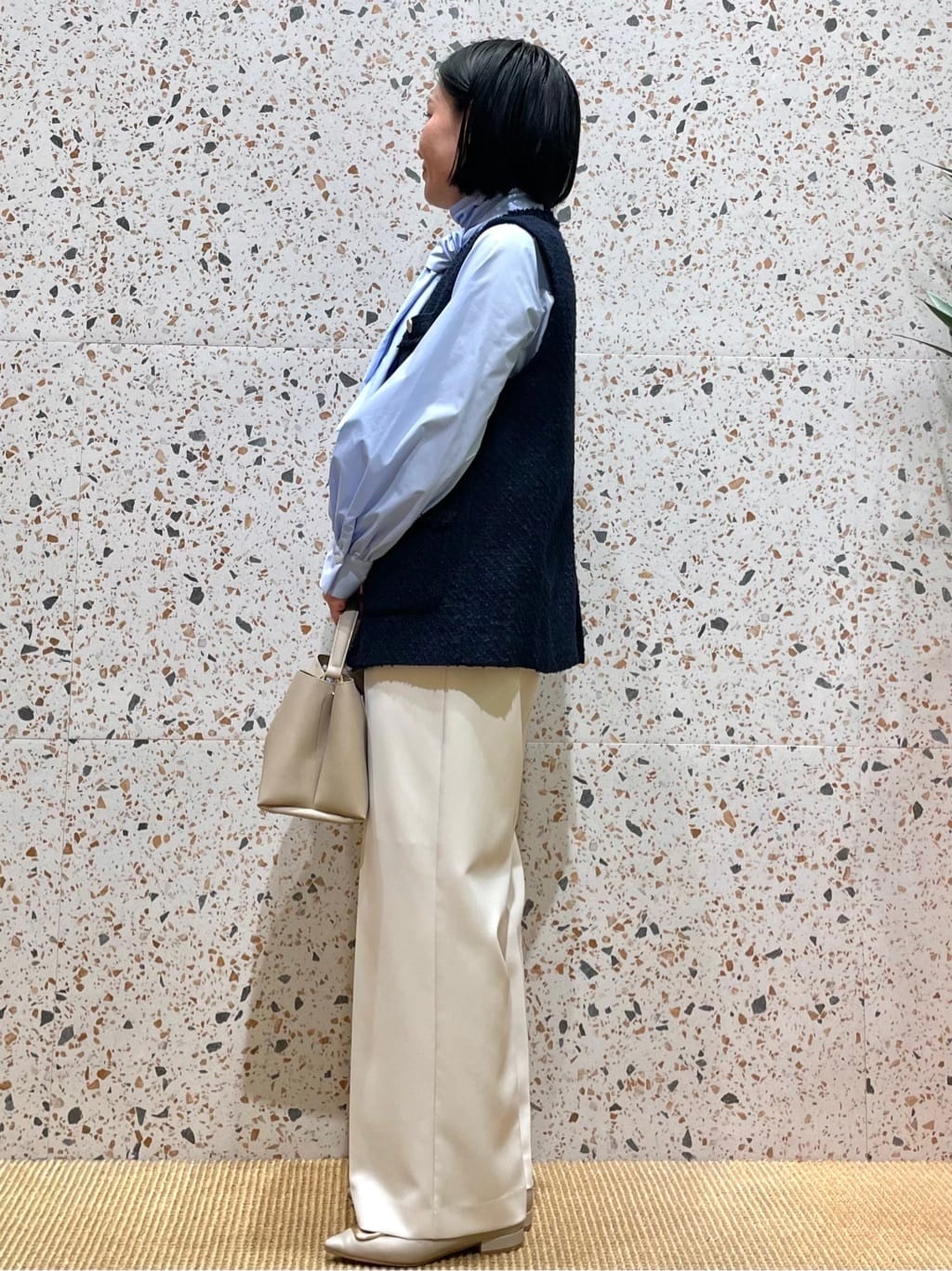 シゲリさんの「OPAQUE.CLIP｜《通勤対応》ツイードジレ【洗える】」を使ったコーディネート
