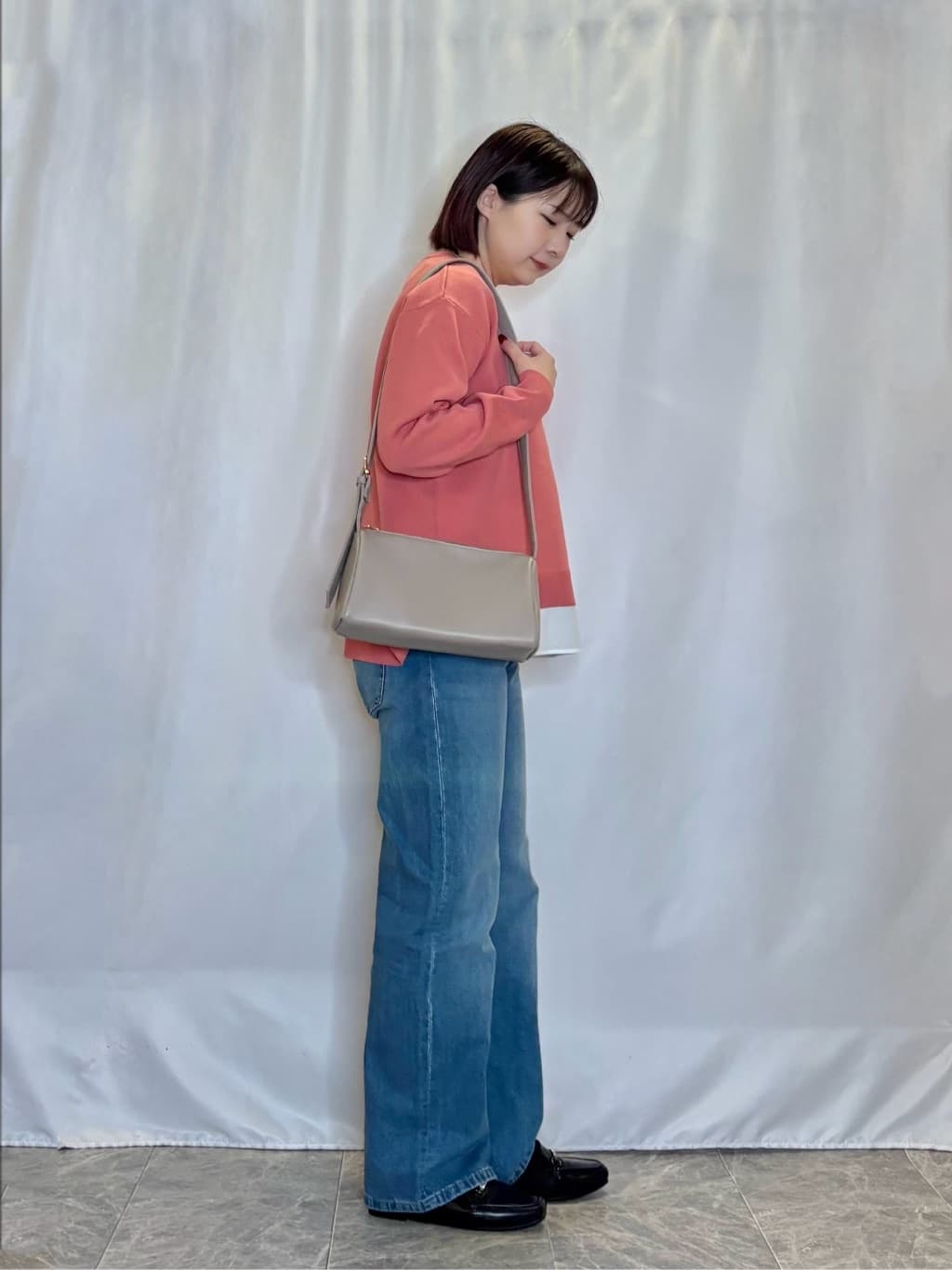ネリさんの「SHOO･LA･RUE｜【高レビュー/洗濯機可/S-LL】さらに軽くなった スポンディッシュ裾フェイクトップス」を使ったコーディネート