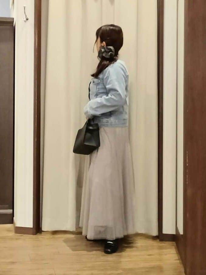 みーあさんの「SHOO･LA･RUE｜【S-LL/洗濯機可】着こなしいろいろ 首元すっきりボートネック ボーダーロンT」を使ったコーディネート
