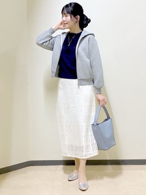  beni_gingerさんの「Reflect｜フロントフリルデザインニット」を使ったコーディネート