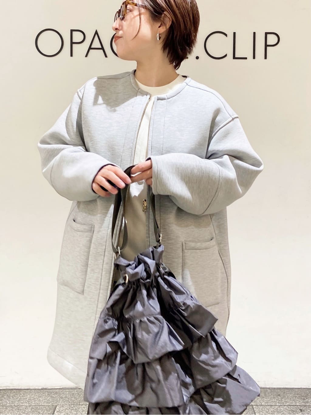 MIHOさんの「OPAQUE.CLIP｜リバーシブル配色ノーカラーコート【洗濯機OK】」を使ったコーディネート