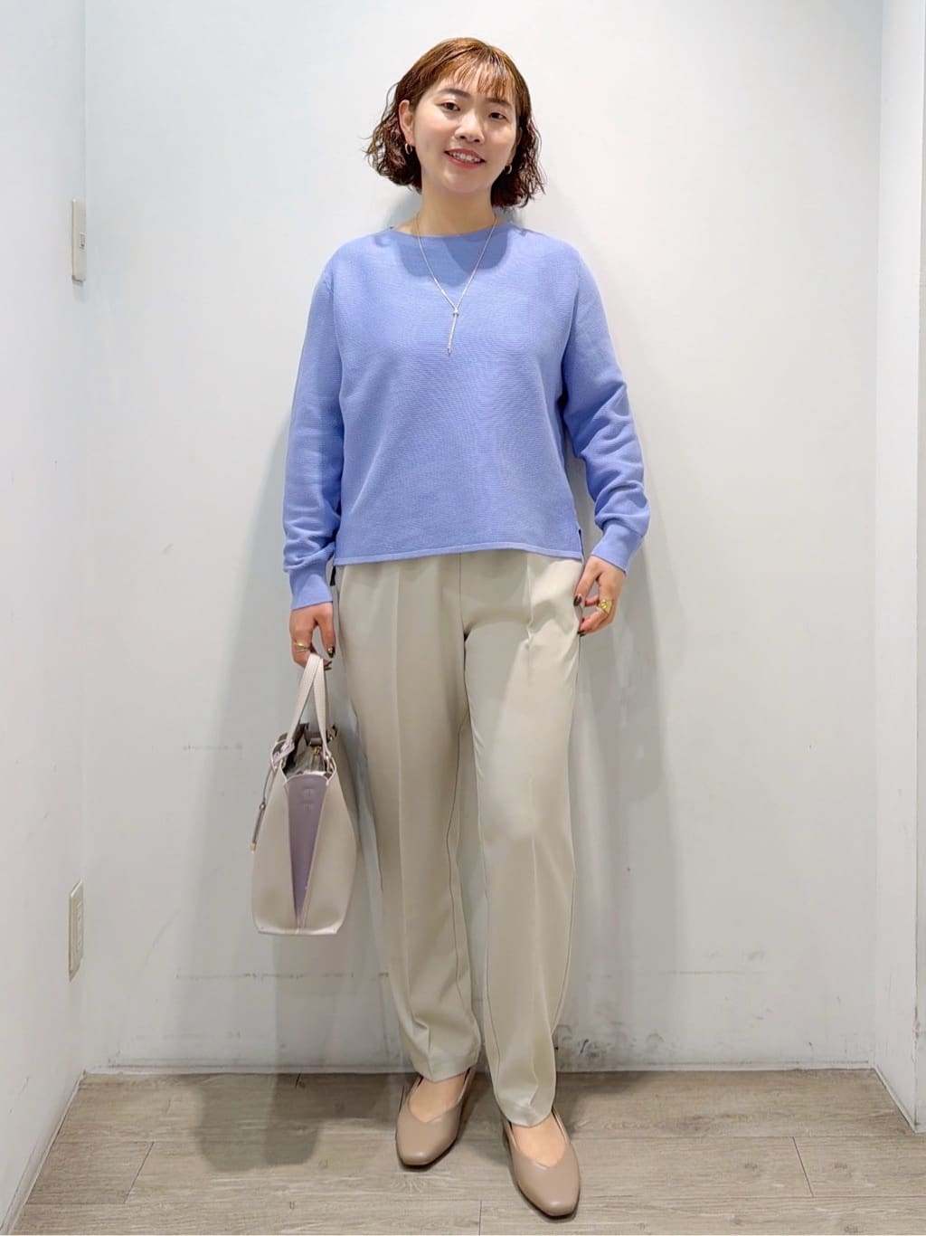 sumicaさんの「OPAQUE.CLIP｜美脚ストレッチイージーテーパードパンツ【洗濯機OK】」を使ったコーディネート