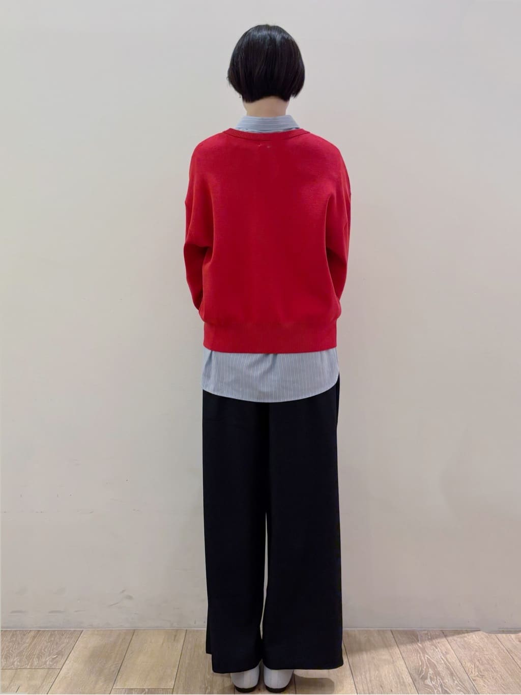 RINさんの「OPAQUE.CLIP｜キーネックデザインニット【洗濯機OK】」を使ったコーディネート