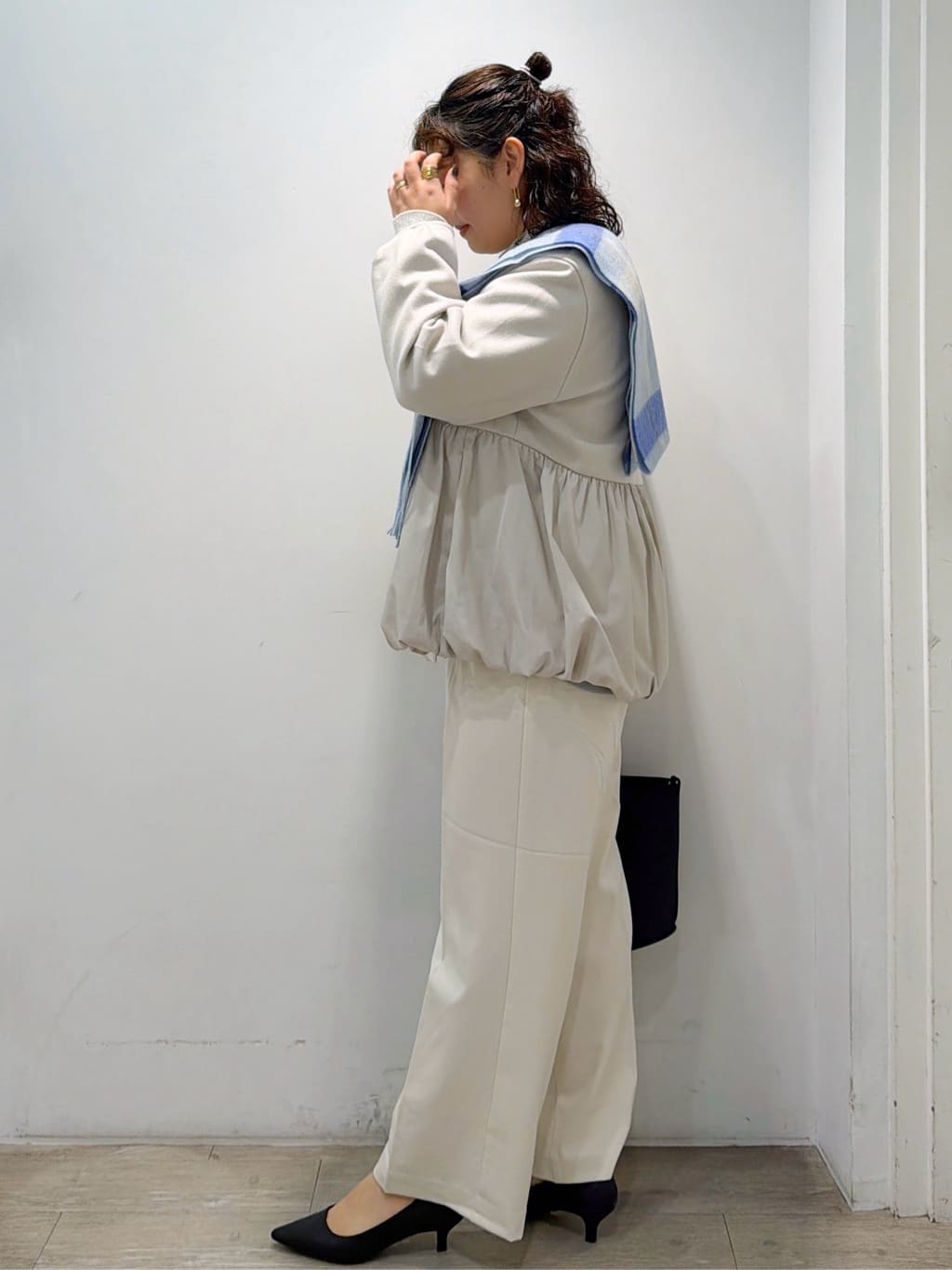 sumicaさんの「OPAQUE.CLIP｜ウールライクペプラムドッキングアウター【洗濯機洗い可】」を使ったコーディネート