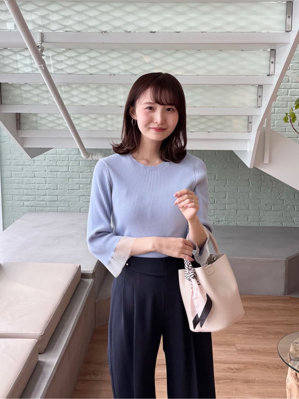 みさかさんの「index｜UV リブシアーフレアスリーブニット【洗える】」を使ったコーディネート