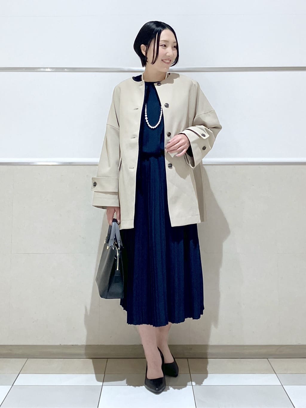 eriko さんの「Dessin｜【花粉ガード/撥水加工/洗える】クルーネックスプリングコート」を使ったコーディネート