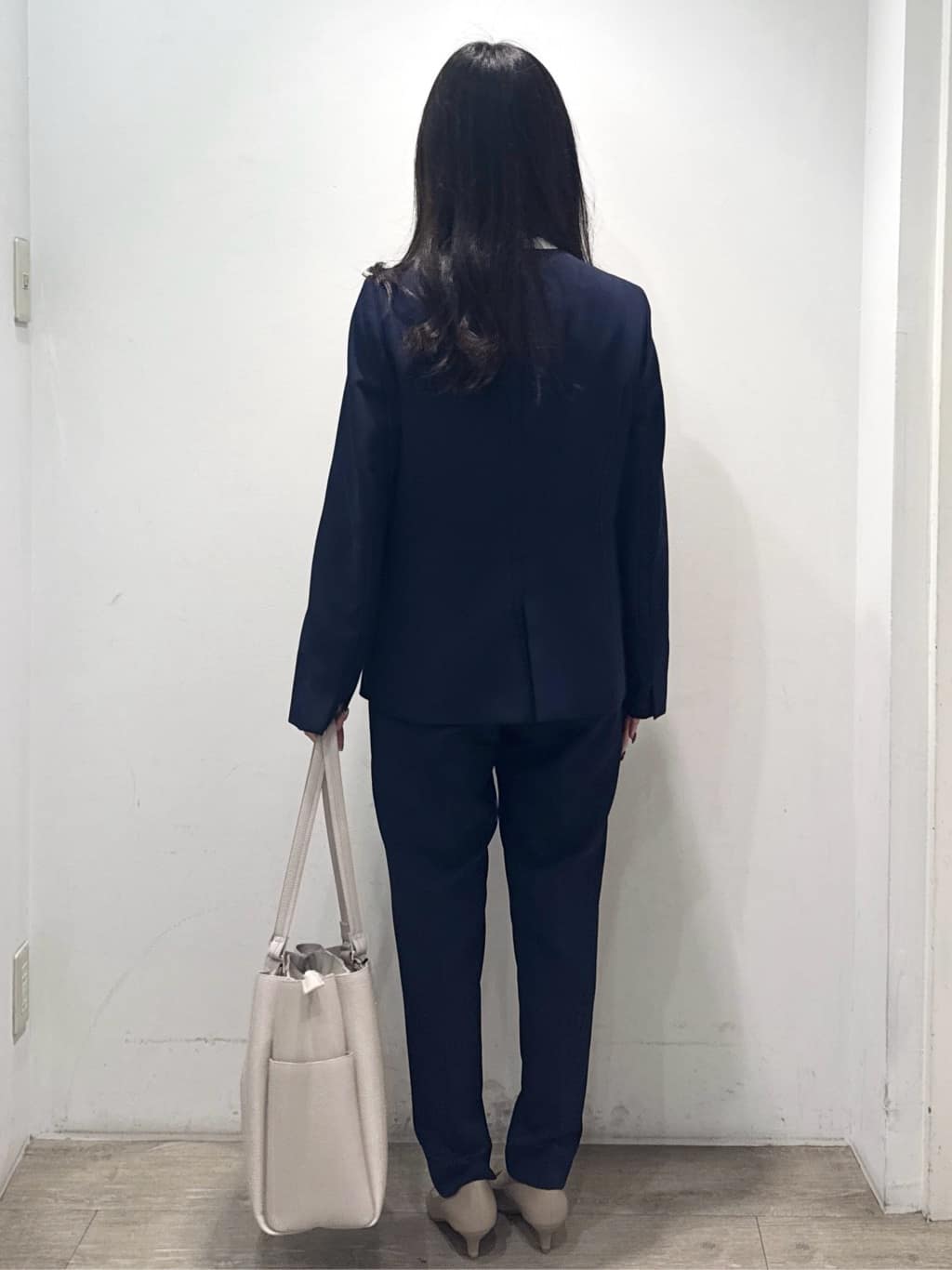yuicciさんの「OPAQUE.CLIP｜《通勤／セットアップ対応》 Vネックジャケット／ダブルクロス【洗濯機OK】」を使ったコーディネート