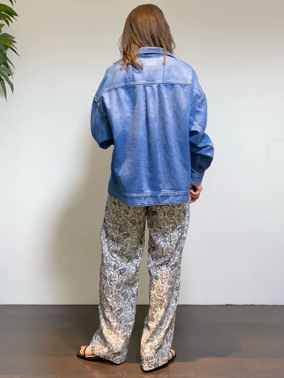 tomoさんの「UNTITLED｜◆【洗える/光沢感】ファンシーヤーンニット」を使ったコーディネート