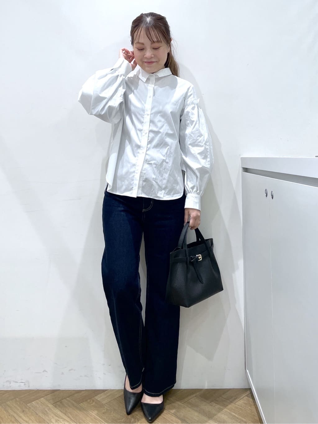 Junさんの「index｜ボリュームスリーブブラウス【洗濯機OK】《5col》」を使ったコーディネート