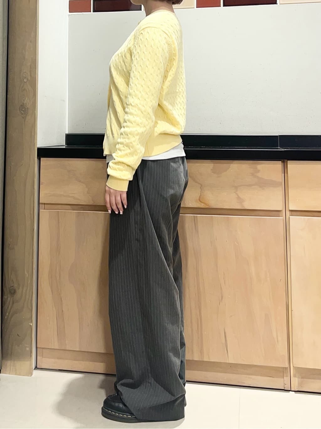 かのさんの「THE SHOP TK｜【POLO BCS 別注】ケーブルカーディガン」を使ったコーディネート
