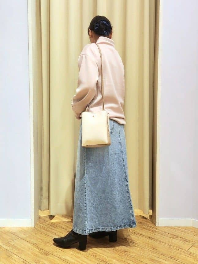 くまさんの「SHOO･LA･RUE｜【SHOO・LA・RUE DENIM】シンプルだから使いやすい Aラインスカート」を使ったコーディネート