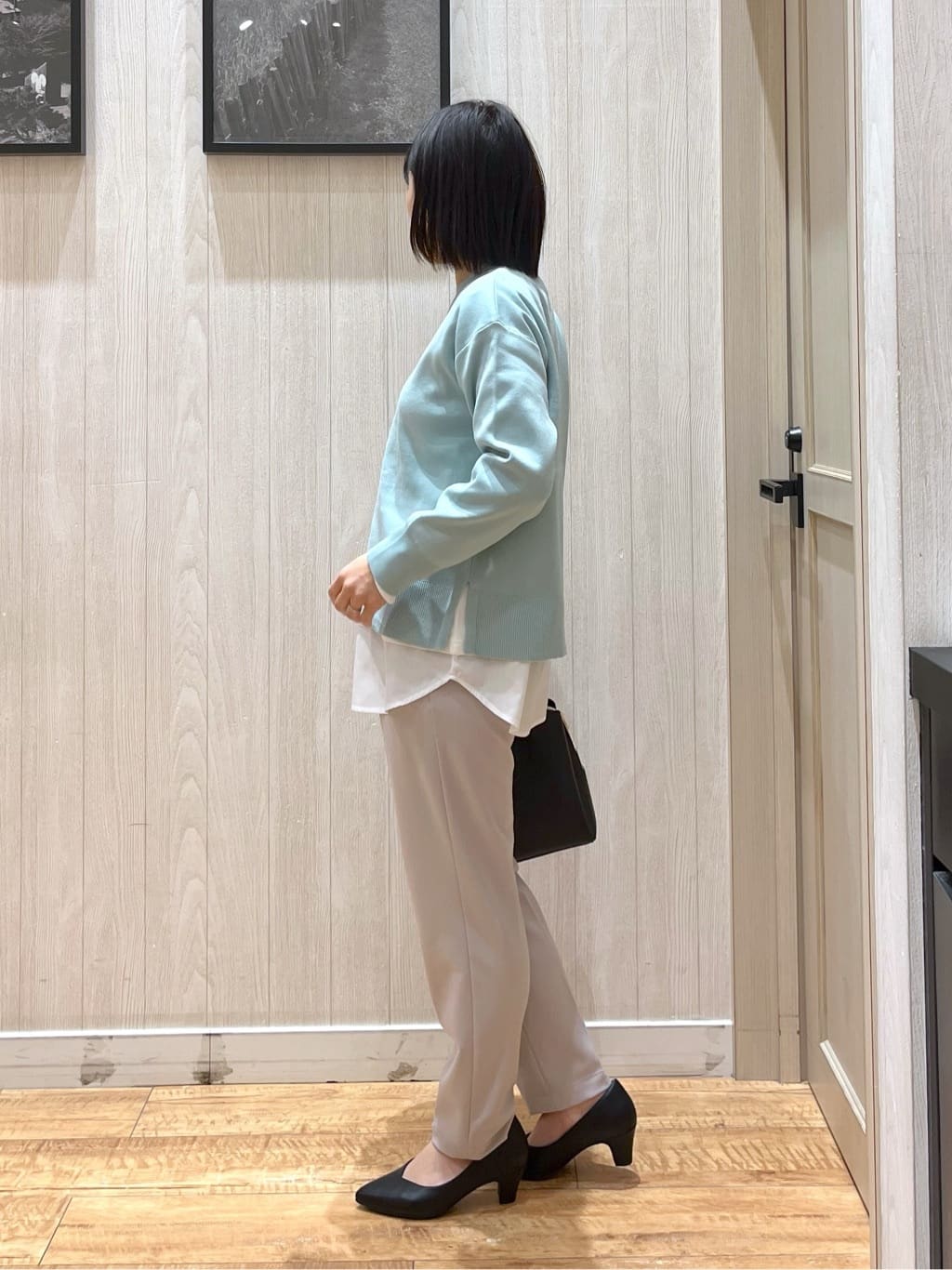 shirayuuuさんの「SHOO･LA･RUE｜【洗濯機可/S-LL】軽やかなパイピングがポイント スウェットライクニット」を使ったコーディネート