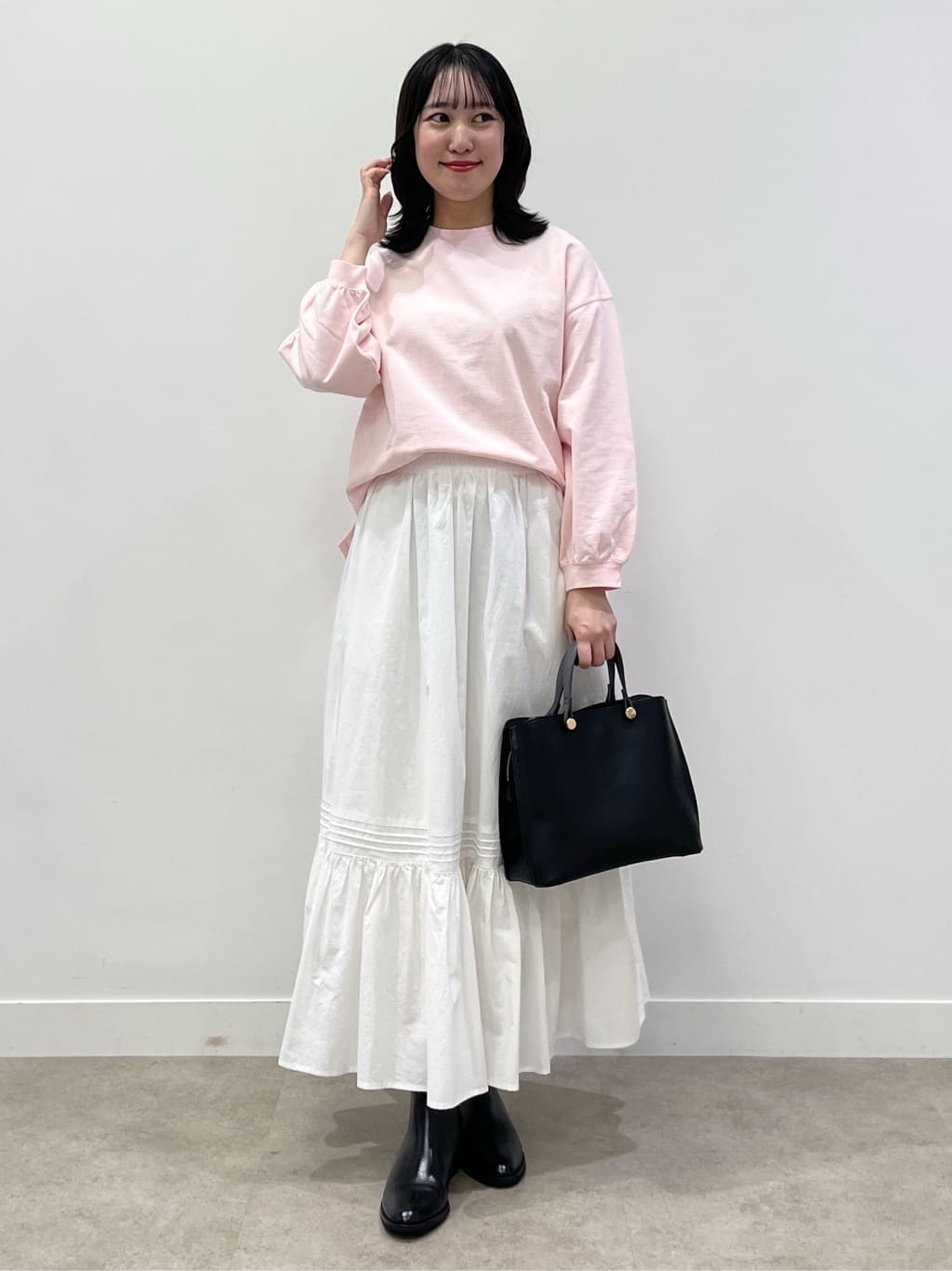 yukariさんの「Dessin｜【360度可愛い・洗える】バックヘンリーカットソー」を使ったコーディネート