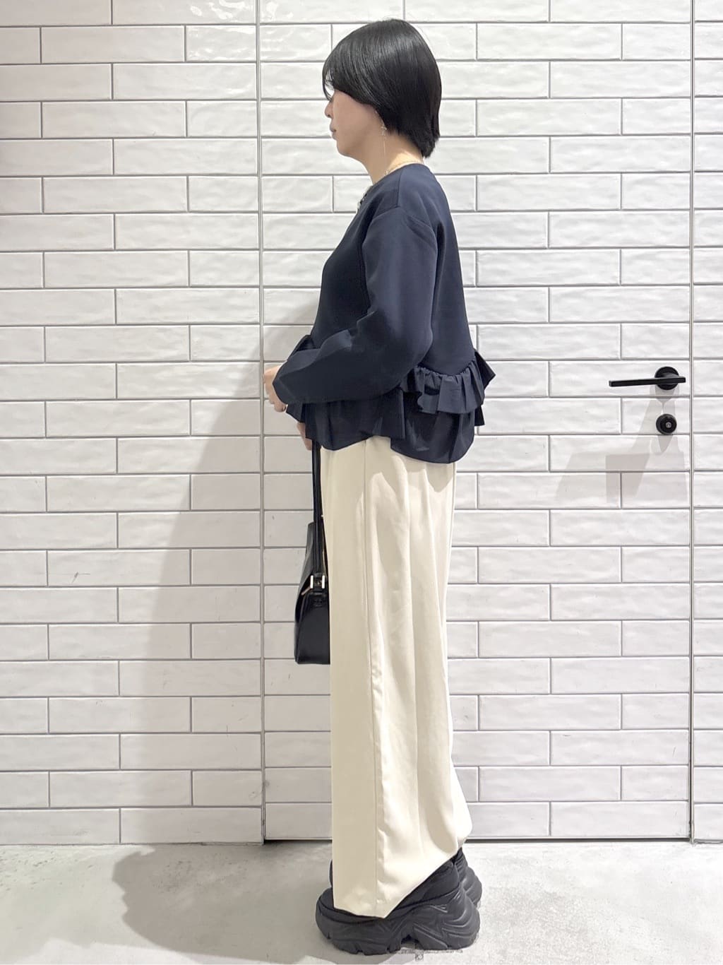 ayumiさんの「OPAQUE.CLIP｜裾フリルドッキングトップス【洗濯機OK】」を使ったコーディネート