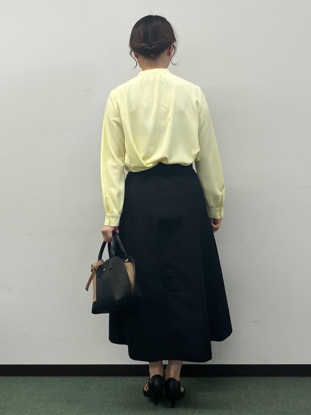 MAYUKIさんの「index｜フェイクパールピンボウタイブラウス【洗濯機OK／イージーアイロン／ストレッチ】《XS-LL》」を使ったコーディネート
