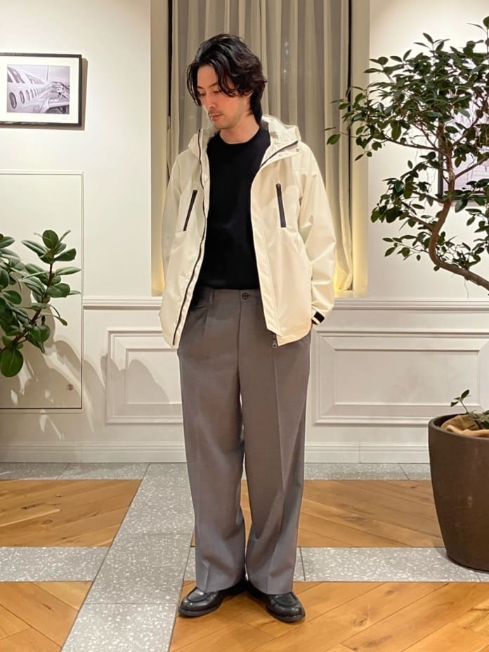 junyaさんの「DRESSTERIOR｜【防水/透湿素材/ウォッシャブル】ウォータープルーフ マウンテンパーカー」を使ったコーディネート