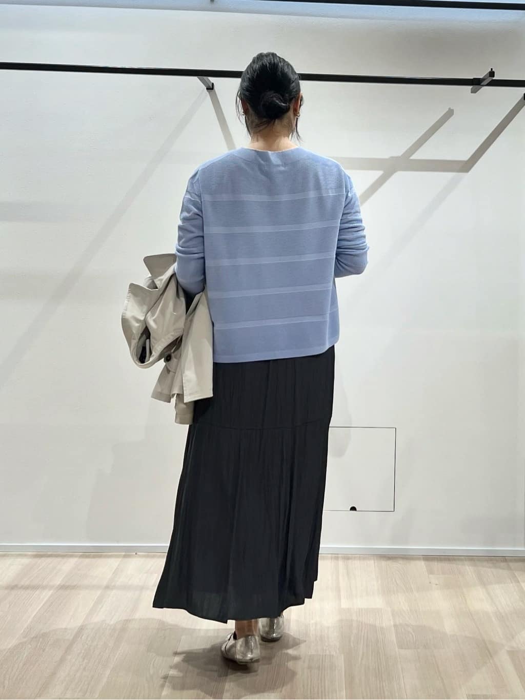 TOMOMIさんの「UNTITLED｜◆【ゆったり/洗える】クロップドニットプルオーバー」を使ったコーディネート