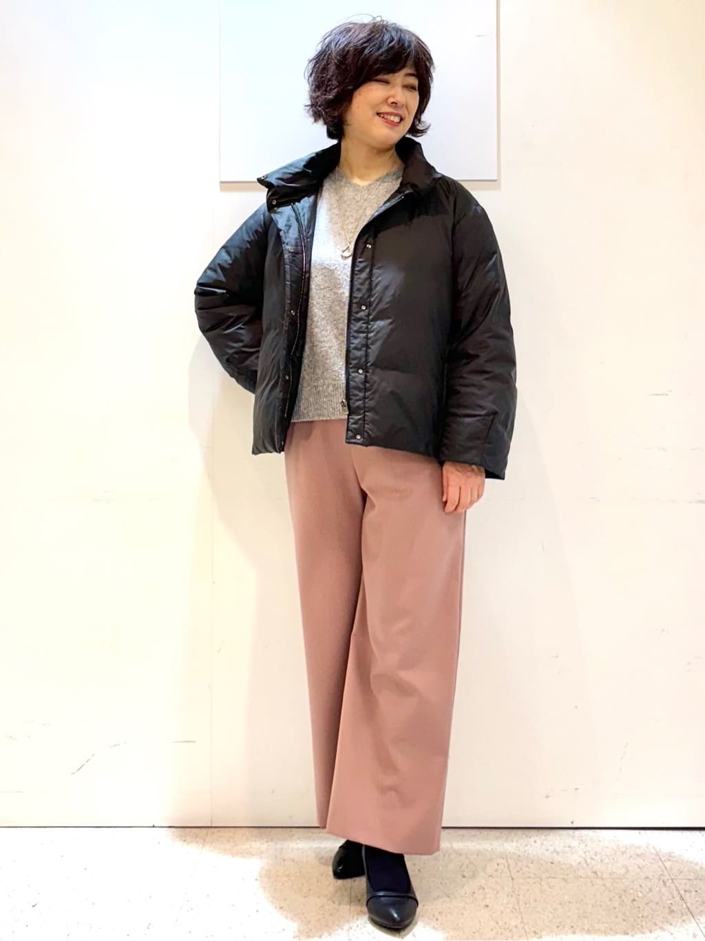 ヤスコさんの「Reflect｜【すっきりシルエット】ショート丈ダウンコート」を使ったコーディネート