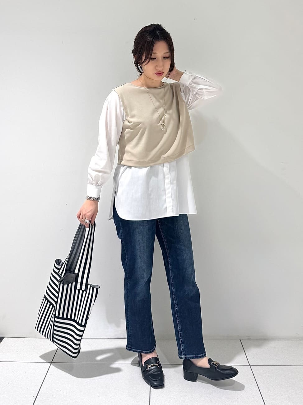 そんさんの「INDIVI｜【洗える／UVケア】レイヤード風デザイントップス」を使ったコーディネート