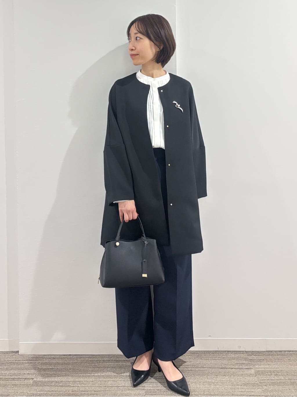 kumiさんの「OPAQUE.CLIP｜フォルムスリーブミドルコート【洗濯機OK】」を使ったコーディネート