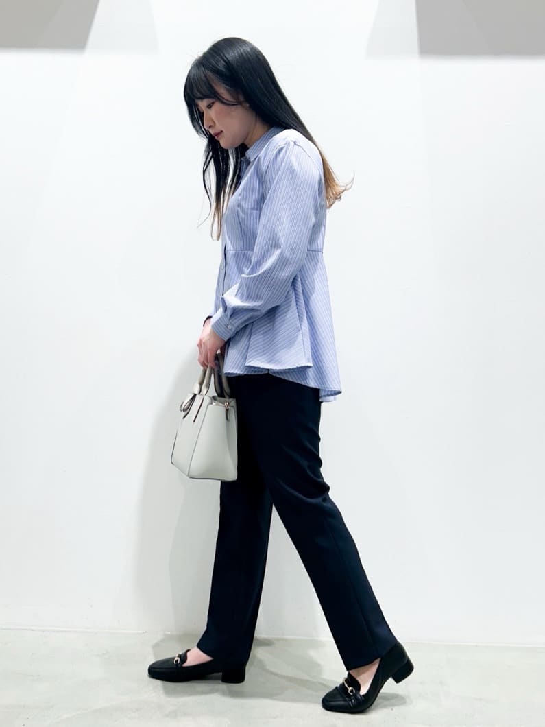 seinaさんの「grove｜【マシンウォッシュ／防シワ/SS-3L】ストレッチテーパードパンツ」を使ったコーディネート