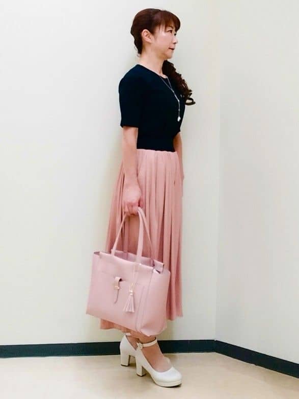 花さんの「Reflect｜【インナーにおすすめ◎】クルーネックストレッチリブトップス」を使ったコーディネート
