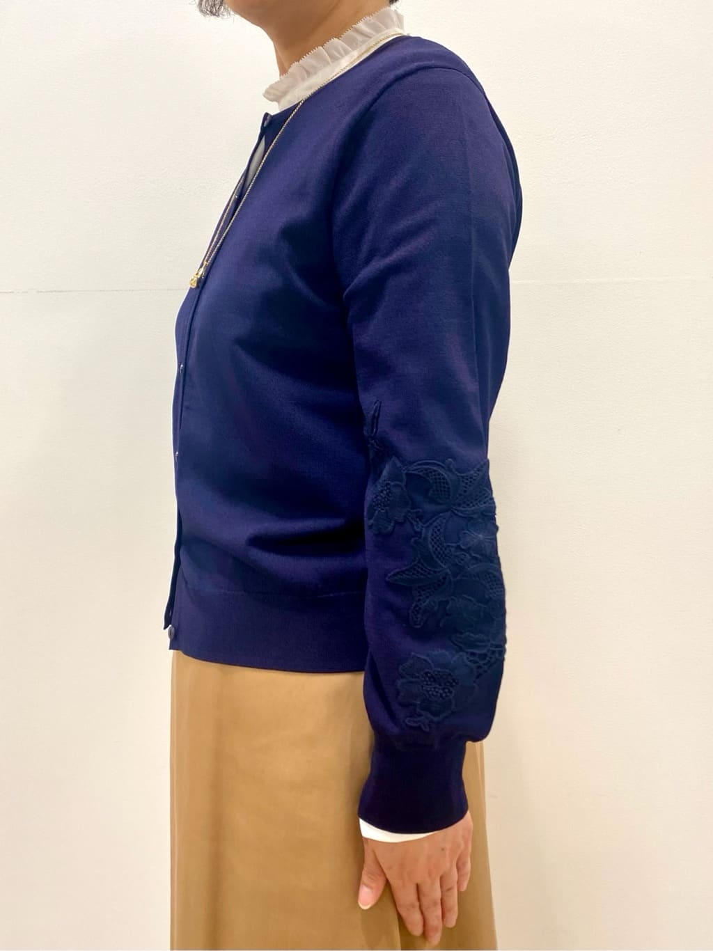 oharaさんの「Reflect｜レースデザインスリーブカーディガン」を使ったコーディネート