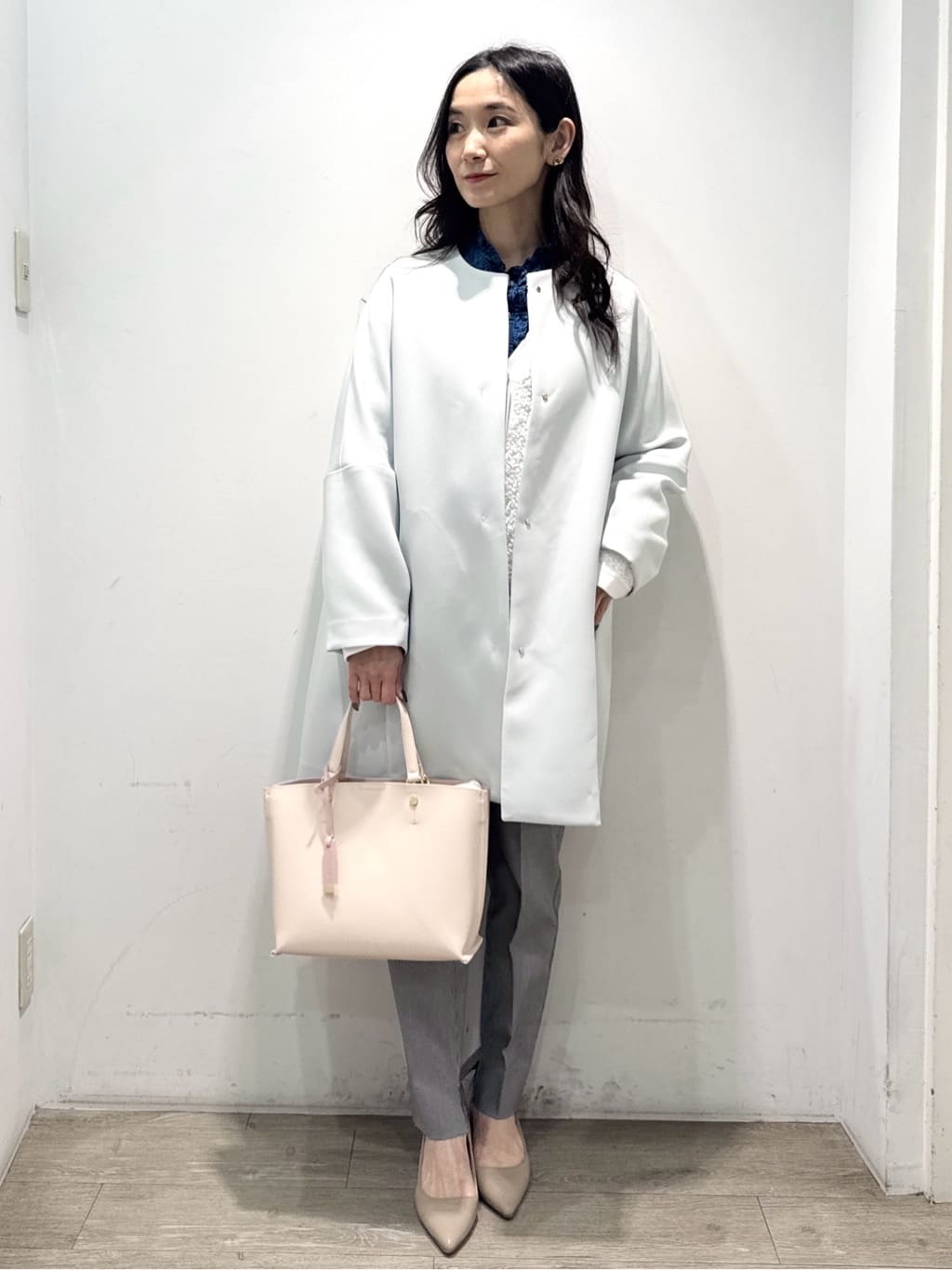 yuicciさんの「OPAQUE.CLIP｜フォルムスリーブミドルコート【洗濯機OK】」を使ったコーディネート
