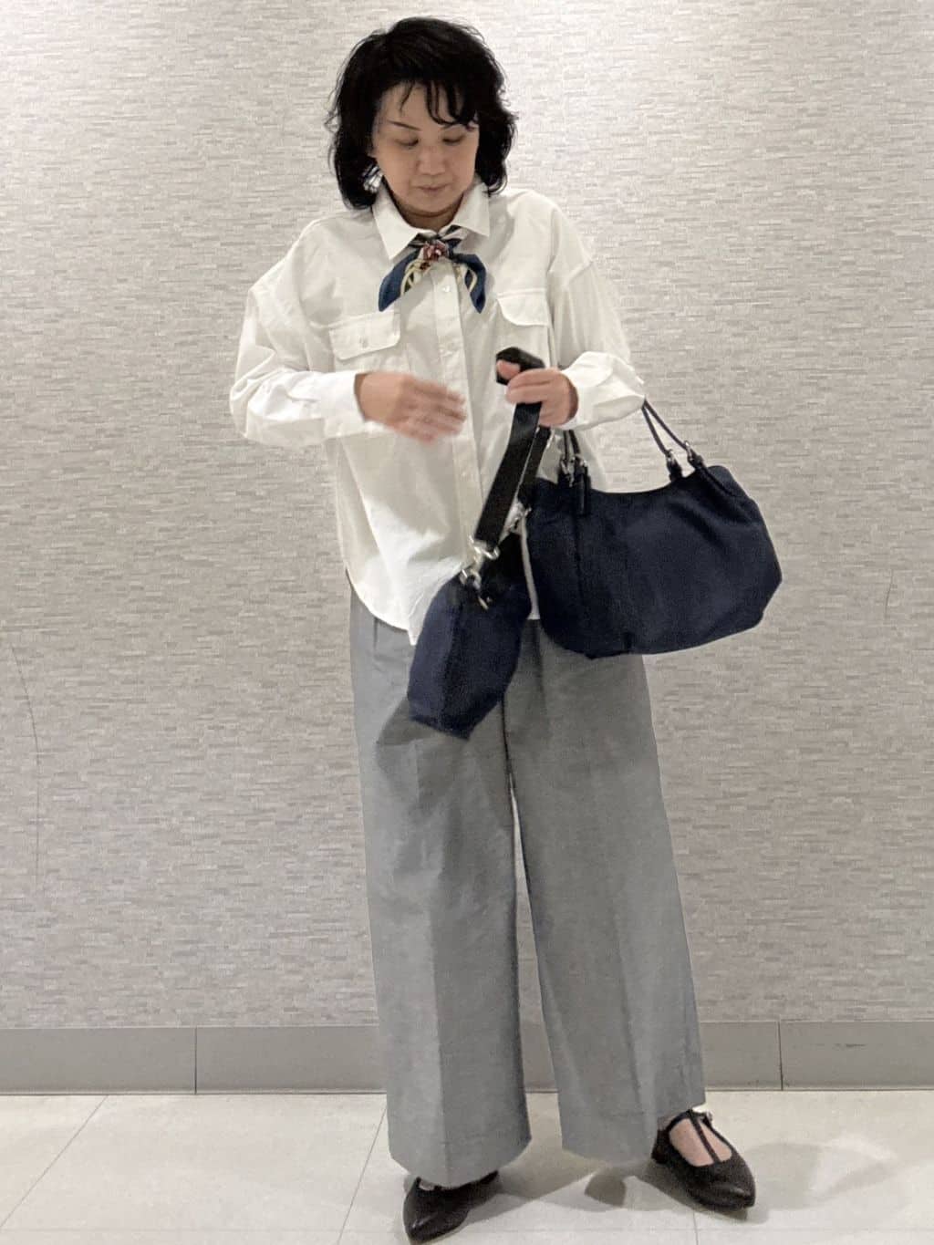 KOJIMAさんの「Reflect｜ダンガリーワイドパンツ」を使ったコーディネート