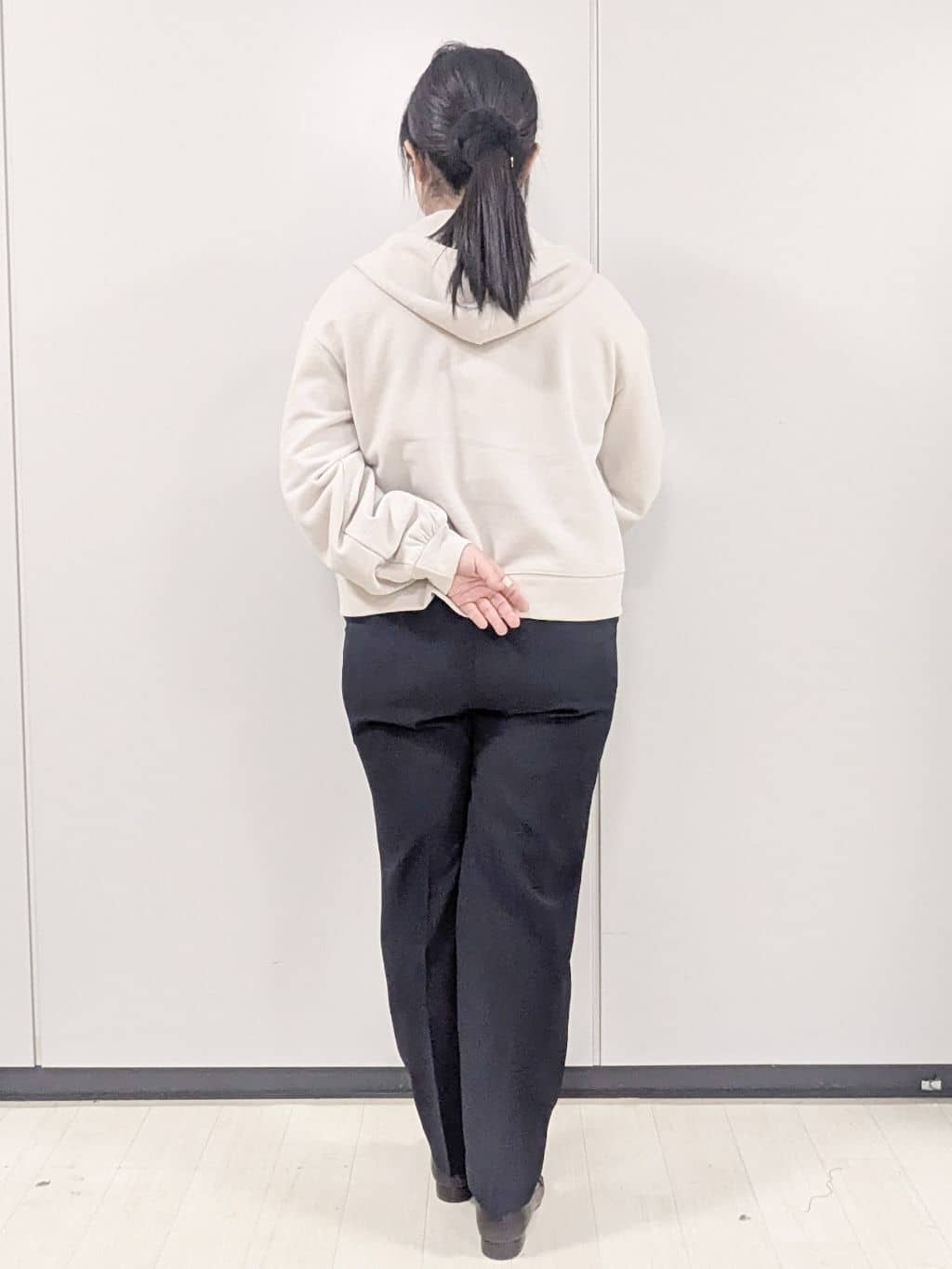 Nonさんの「index｜ラメ裏毛コンパクトジップパーカー【洗濯機OK】」を使ったコーディネート