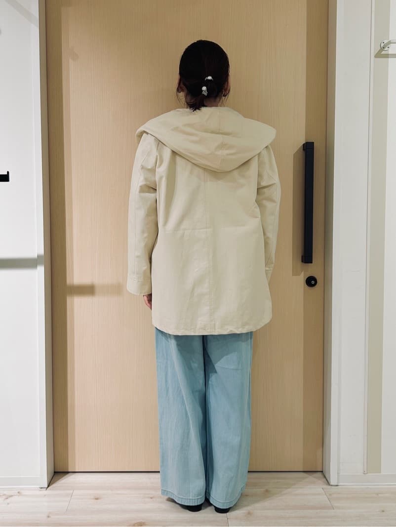 funafunaさんの「SHOO･LA･RUE｜【防花粉/洗濯機可/S-LL】ゆったり着られる 大人のテントフーディージャケット」を使ったコーディネート