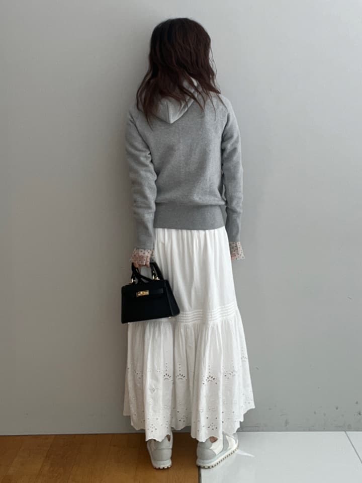 misaさんの「DRESSTERIOR｜◆【DRESSTERIOR定番】【WEB限定サイズあり】吊裏毛 パーカー」を使ったコーディネート