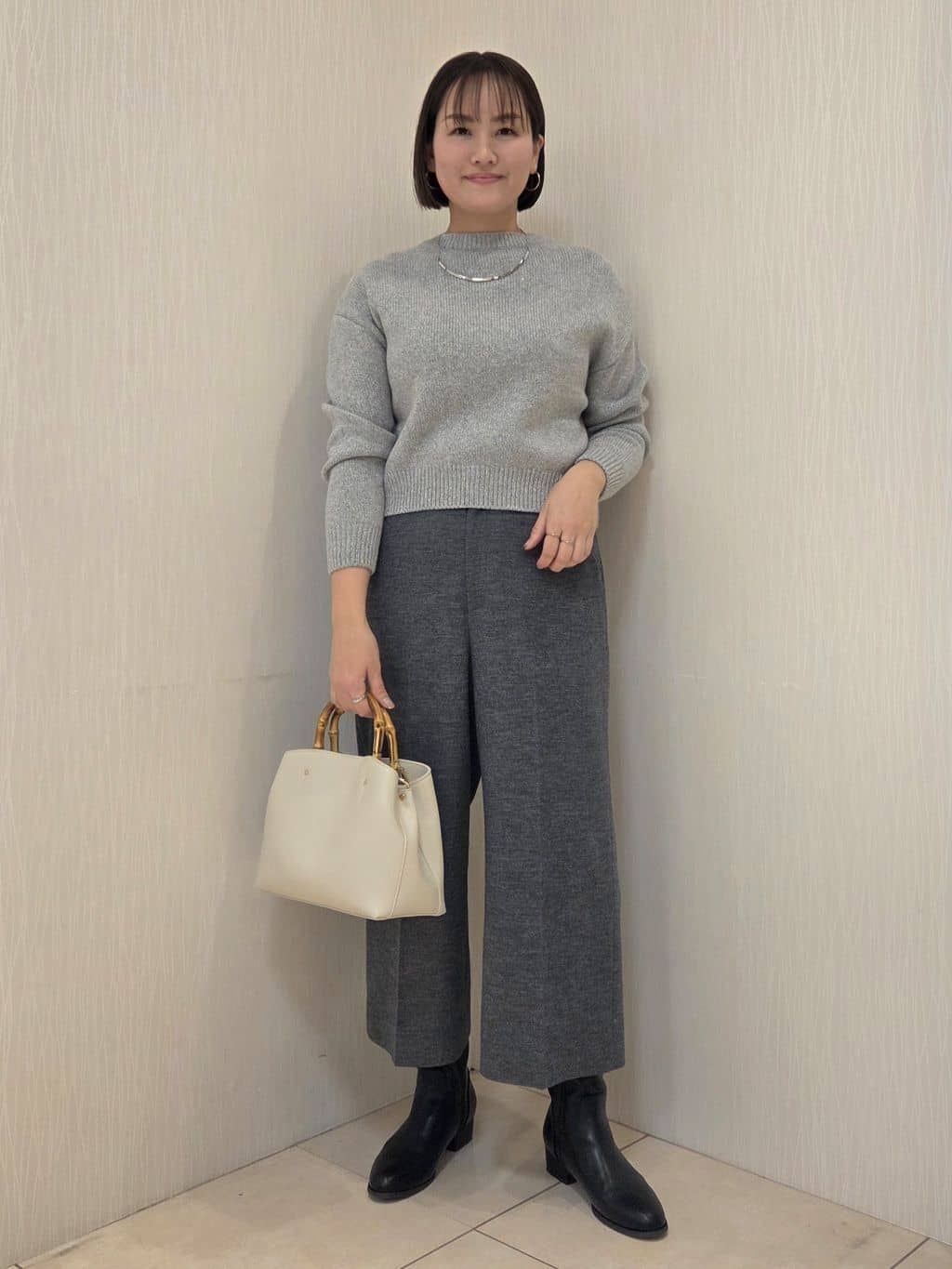 naokoさんの「UNTITLED｜【セットアップ可/ゆったり】ウール混ラメニット」を使ったコーディネート
