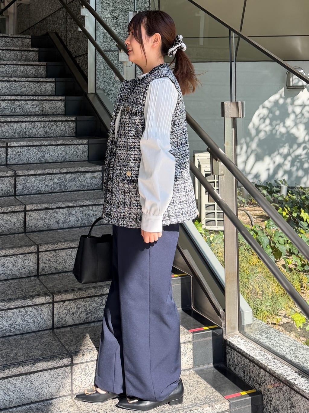 HANNAさんの「OPAQUE.CLIP｜《通勤対応》ツイードジレ【洗える】」を使ったコーディネート