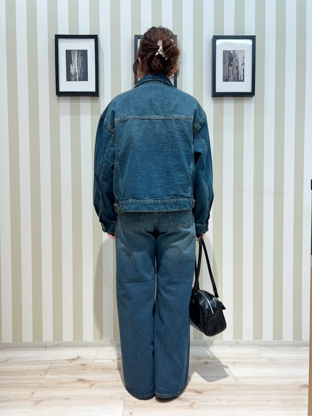 manaさんの「SHOO･LA･RUE｜【SHOO・LA・RUE DENIM】羽織るだけでこなれる　オーバーサイズデニムジャケット」を使ったコーディネート