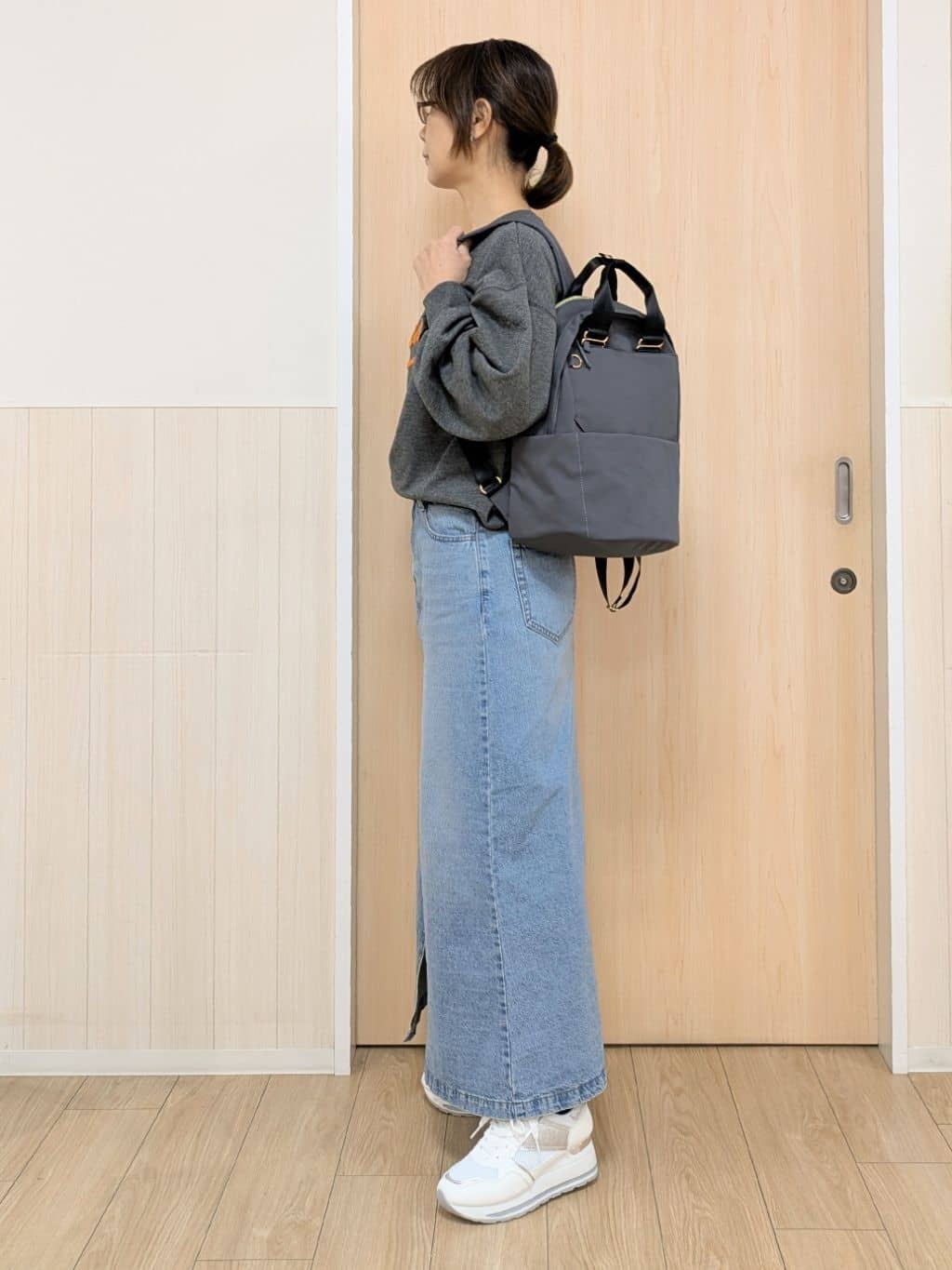 YuAさんの「SHOO･LA･RUE｜【洗濯機可/S-LL】コーデの主役になる ロゴアソート 裏毛スウェット」を使ったコーディネート