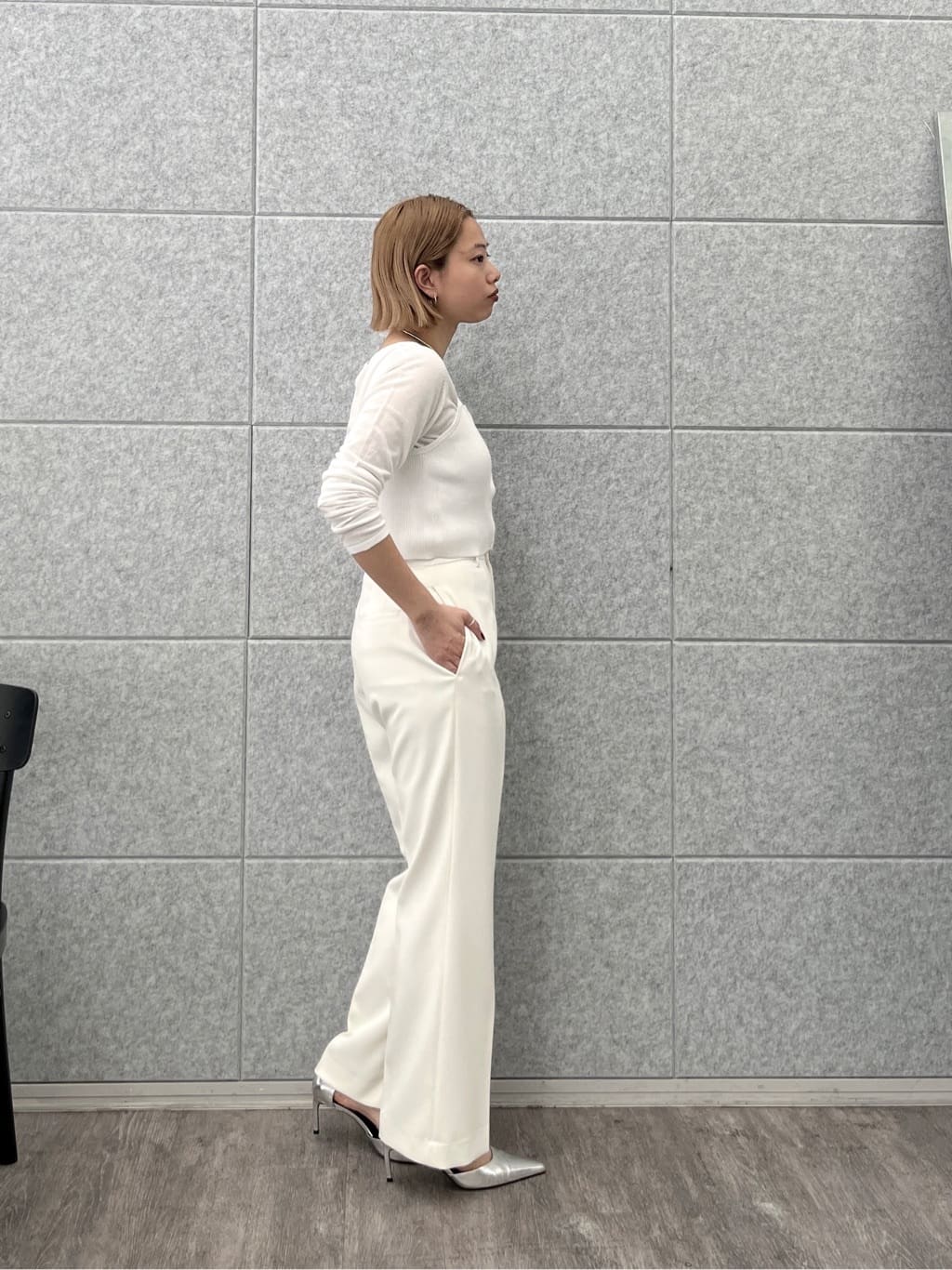Harukaさんの「INDIVI｜Timeless｜ストレートフレアパンツ」を使ったコーディネート
