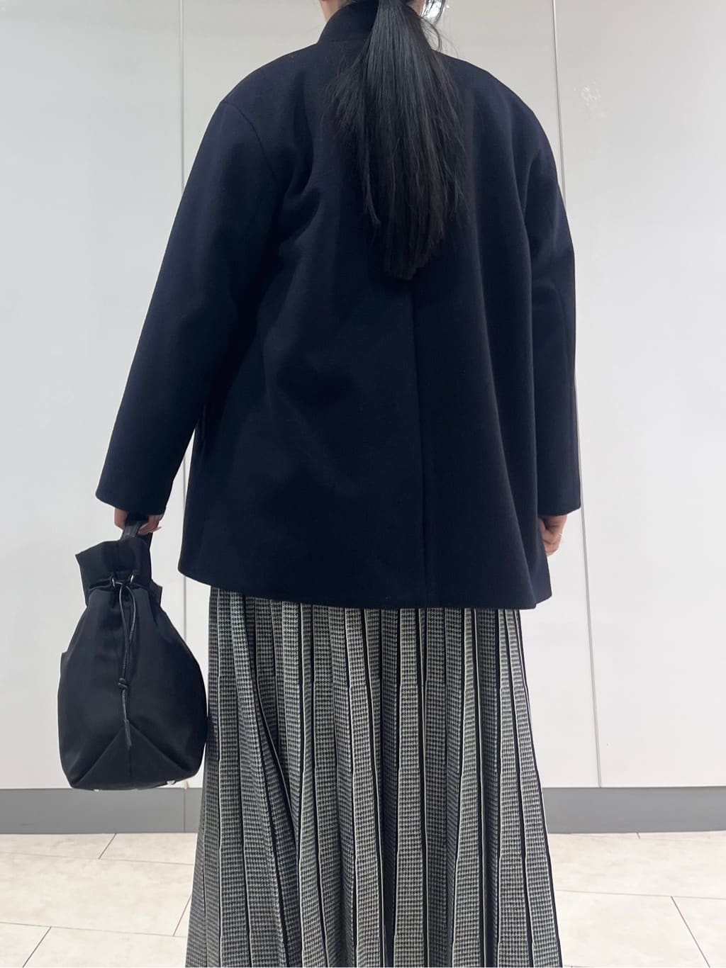 hasuさんの「INDIVI｜【洗える】エアリーシャギートップス」を使ったコーディネート