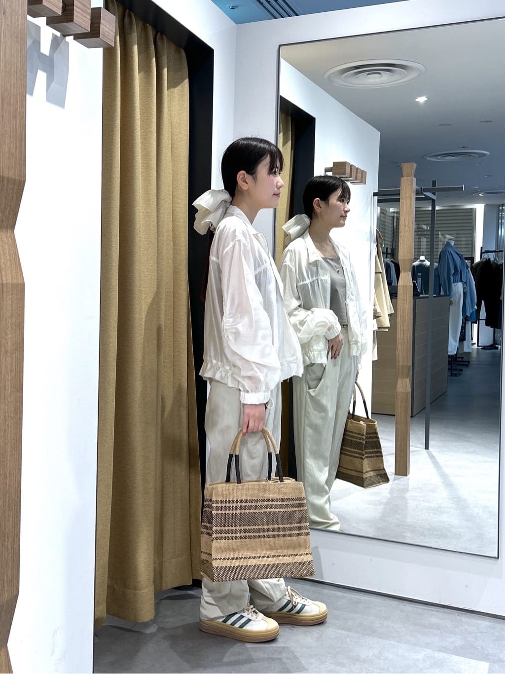 Renoさんの「INDIVI｜シアーシャーリングブルゾン」を使ったコーディネート