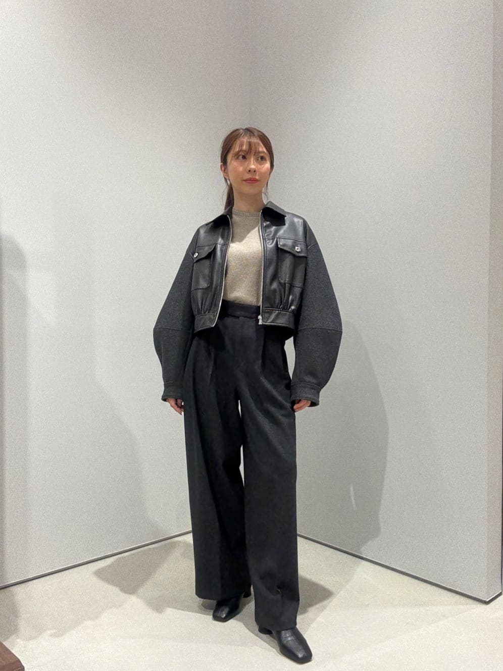 norimiさんの「INDIVI｜ツイードタックワイドパンツ」を使ったコーディネート